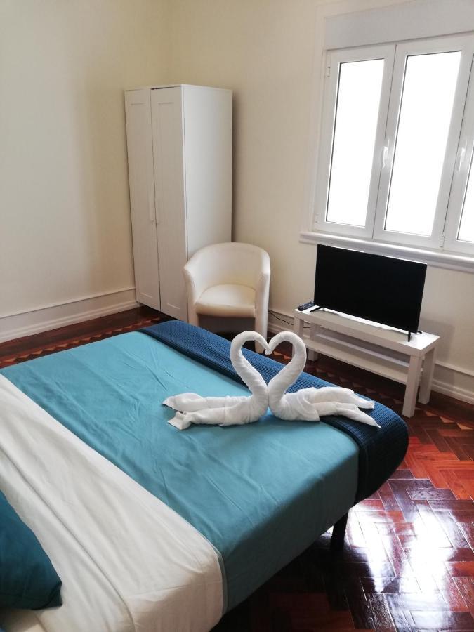 Blue Bairro Guesthouse Лиссабон Экстерьер фото